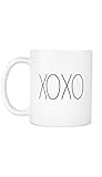XOXO Cafe Cup Neuheit Geschenkbecher für Geburtstagsgeschenk, Jubiläum, Feiertag, Vatertag, Muttertag - 11oz lustige Kaffeetasse für Frauen, Männer, Freundin, Freund, Verlobte, Verlobte,