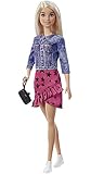 Barbie GXT03 - „Bühne Frei für große Träume“ Barbie Malibu Puppe (ca. 30 cm groß, blond) mit Jacke, Rock und Zubehörteilen, Geschenk für Kinder von 3 bis 7 J