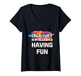 Damen Vintage Creativity Is Intelligence Having Fun Kunststudents T-Shirt mit V