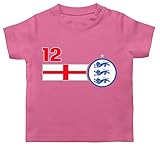 Fussball WM 2022 Fanartikel Baby - 12. Mann England Mannschaft - 18/24 Monate - Pink - Nationalmannschaft - BZ02 - Baby T-S