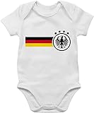 Fussball WM 2022 Fanartikel Baby - Deutschland Fan-Shirt - 3/6 Monate - Weiß - Deutschland Body - BZ10 - Baby Body Kurzarm für Jungen und M