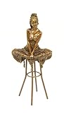 Bronzefigur Skulptur Frau sitzend auf Barhocker bronze 27,1