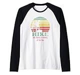 Witziges Weinwandern mit Aufschrift 'Hike Like There's a Winery at the Top' Rag