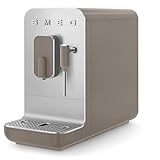 Smeg BCC02TPMEU Kompakte Kaffeevollautomat mit Dampffunktion Taup