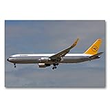 CALVENDO Premium Textil-Leinwand 90 x 60 cm Quer-Format Condor - Boeing 767, Leinwanddruck von T