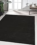 the carpet Marley Eleganter Designer Teppich, Wohnzimmerteppich, Kurzflor, Weich, Pflegeleicht, Elegant, Uni, Schwarz, 120 x 170