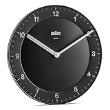 Braun Klassische analoge Wanduhr mit ruhigem Quarzuhrwerk, leicht lesbarem Zifferblatt mit 20 cm Durchmesser in Schwarz, Modell BC06B