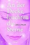 An der Decke leuchten die S