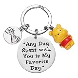 Winnie Puuh Schlüsselanhänger inspirierendes Geschenk Freundschaft Geschenk Pooh Bär Schlüsselanhänger Gr. 38, 'Any Day Spent With You Is My Favorite Day'