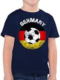 Fussball WM 2022 Fanartikel Kinder - Germany Fußball Vintage Kreis - 104 (3/4 Jahre) - Dunkelblau - Deutschland - F130K - Kinder Tshirts und T-Shirt für Jung
