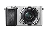 Sony Alpha 6300 E-Mount Systemkamera (24.2 Megapixel, 7,5 cm (3 Zoll) Display, XGA OLED Sucher, 4K, inklusiv 16-50 mm Objektiv) Silb