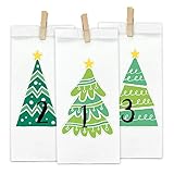 Papierdrachen DIY Adventskalender Kraftpapier Set - Tannenbäume zum Aufkleben - mit 24 weißen Papiertüten zum selbst Befüllen und zum Selbermachen - W