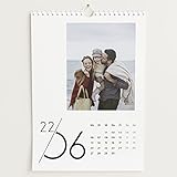 sendmoments Fotokalender 2022, Jahreskalender, Wandkalender mit persönlichen Bildern, Kalender für Digitale Fotos, Spiralbindung, DIN A4 Hochformat, optional mit Veredelung