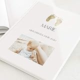 sendmoments Fotobuch zum Selbstgestalten, Baby Goldige Füßchen, personalisiert mit eigenem Bild & Text, A4 Hochformat, 32 leere weiße S