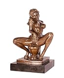 Decoratie Bronzefigur Skulptur Motiv: Frau posierend auf WC Toilette auf Marmorsockel Akt Bronze Höhe 32 cm 7 kg
