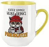 vanVerden Curved Tasse - Kalter Sommer Heiße Drinks Frierkatze - Kalt Mütze Katze - beidseitig Bedruckt - Geschenk Idee Kaffeetasse, Farbe:Weiß/Gelb