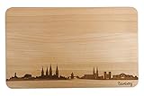 SNEG Brotzeitbrett Bamberg Skyline | Frühstücksbrettchen aus Buche | Holz Schneidbrett | Geschenk mit Gravur | Frühstücksbrett | Bayern (22x14x1cm - ohne persönlicher Gravur)