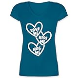 Valentinstag Partner Geschenke - Love me, Kiss me, Hug me mit Herzen - weiß - M - Türkis - Valentinstag - XO1525 - Damen T-Shirt mit V