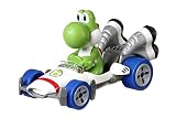 Hot Wheels GBG29 - Mario Kart Replica 1:64 Die-Cast Yoshi, Spielzeug ab 3 J