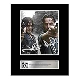 Signierter Fotodruck von Norman Reedus alias Daryl Dixon und Andrew Lincoln alias Rick Grimes aus der Serie „The Walking Dead“