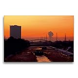 CALVENDO Premium Textil-Leinwand 75 x 50 cm Quer-Format Rhein-Herne-Kanal bei Oberhausen mit Gasometer, Leinwanddruck von Sigrun Dü