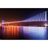 GREAT ART® XXL Poster – Bosporus Brücke bei Nacht – Wandbild Skyline City Städteposter Stadt Metropole Bild Sightseeing Fotoposter Nachtbild Stadtlichter Dekoration Motiv (140 x 100 cm)