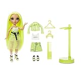 Rainbow High Fashion Doll - Karma Nichols - Neon Puppe mit Luxus-Outfits, Accessoires und Puppenständer - Rainbow High Series 2 - Perfektes Geschenk für Mädchen ab 6+ J