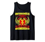 Herren Unterschätze niemals einen alten Mann der in der DDR Tank Top
