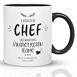 Kaffeebecher24 - Tasse mit Spruch Stolzer Chef eines wahnsinnig fantastischen Teams - Spülmaschinenfest - Chef Tasse lustig - Geschenk für Chef - witzige Tasse - Schw