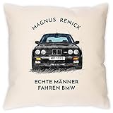 Maverton Kissen mit Aufdruck - 100% Baumwolle - Leinen-Optik - Kissenbezug + Kisssenfüllung - Männergeschenke - Geschenk für Autoliebhaber - Farbe: Natur - BMW