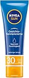 NIVEA SUN Schutz & Pflege Gesichtssonnencreme mit LSF 30 (50 ml), Sofortiger Sonnenschutz für Gesicht, Hals & Dekolleté, Sonnencreme mit 24h Feuchtigkeitspfleg