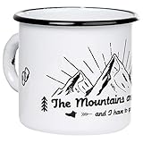 Mugsy I Emaille Tasse The Mountains are calling, 330 ml Camping Tasse mit Spruch, Camping Becher (Schwarz-Weiß)