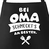 MoonWorks® Kochschürze bei Oma schmeckts am besten Grill-Schürze Spruch Schürze Küchenschürze Baumwolle schwarz U