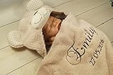 Babydecke mit Namen und Datum bestickt - Baby Geschenke Geburt - süße Tiere - (Beige - Teddybär)