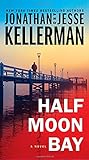 Half Moon Bay: A Novel (Clay Edison, Band 3)