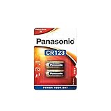 Panasonic CR123 zylindrische Lithium-Batterie für leichte Geräte mit hohem Energiebedarf wie Rauchmelder, Alarmanlage, Stirnplampe, Kameras, 3V, 2er Pack