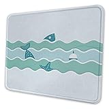 Fischerei Schreibtisch Pad Fischschwanz und Seestern Schwimmen in flachen Wellen U-Boot Comical Illustration Natur Langzeit-Büro Mauspad Hellb