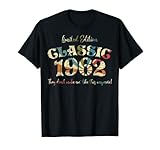 Gift for 60 Year Old, Vintage Classic Car 1962 60th Birthday T-S