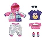 Zapf Creation 830031 BABY born Deluxe Fahrrad Set für 43cm Puppen mit rosa Jacke, lila Shirt, silber glänzender Hose, Schuhen, Gürteltasche und Sonnenb