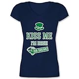 St. Patricks Day - St. Patricks Day Kiss me I'm Irish or Drunk - S - Dunkelblau - kiss me im Irish - XO1525 - Damen T-Shirt mit V