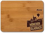 Brotzeitbrett, Frühstücksbrettchen Mönchengladbach Skyline aus Bambus, Holz Schneidbrett, Personalisertes Geschenk mit Namen Gravur, Frühstücksb