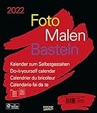 Foto-Malen-Basteln Bastelkalender schwarz groß 2022: Fotokalender zum Selbstgestalten. Do-it-yourself Kalender mit festem Fotokarton. Format: 30 x 35