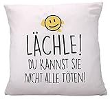 vanVerden Kissen mit Spruch - Lächle! Du kannst sie nicht alle töten! - Emoji - Kissen 40x40 cm Kuschelkissen Dekokissen Kopfkissen, Farbe:Weiß (Soft-Touch), Ausführung:Kissenbezug mit Füllung