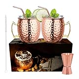 LIVEHITOP Moscow Mule Becher 2er Set, 19.5 Oz Kupferbecher mit 2 Untersetzer, 2 Strohhalme, Jigger & Strohbürste, Seine & Ihr Geschenk für Zuhause, Bar, Party