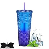 Trinkbecher mit Strohhalm-Deckel, 710Ml Matte Studded Cup, Bling Tumbler Cup mit Deckel und Stroh große kalte Tassen, doppelte Wand Kunststoff Intarsien Niet Cup, für Getränke (Blue Gradient)