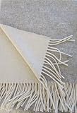 Kaschmir Plaid doppelseitig Silber/Creme in dem Geschenk Karton, 50% Kaschmir 50% Merinowolle 135x185