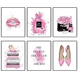 Glam Pink Wall Decor Parfümflasche Buch Lippen High Fashion Design Wandkunst, Schlafzimmer Dekor für Frauen Poster Drucke Set von 6 Mädchen Zimmer Dek