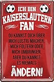 Blechschilder Hier wohnt EIN Kaiserslautern Fan/Offizieller Kaiserslautern Fan/Ich Bin Kaiserslautern Fan Deko Metallschild Schild Artikel Geschenk zum Geburtstag oder Weihnachten (Rot (20x30))