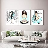 MKWDBBNM HD Print Berühmte Stern Poster Audrey Hepburn Kaugummi Leinwand Malerei Wandkunst Moderne Wohnzimmer Dekoration Bild | 50x70cmx3 Kein R