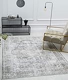 the carpet Zen Klassicher Vintage Wohnzimmer Teppich im Modernen Used Look, Superflach, Waschbar bis 30 Grad, Baumwollrücken, Orient Muster, Grau Braun, 140 x 200